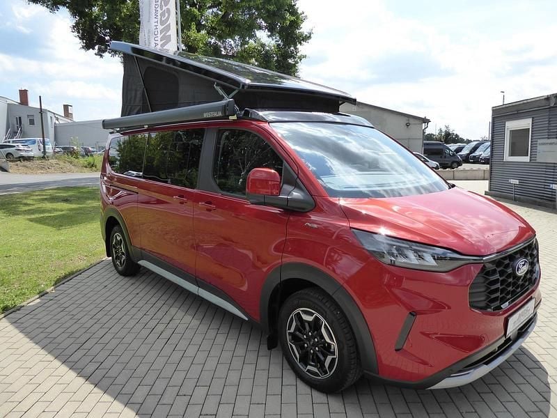 Neu Ford Tourneo Custom Active 170 PS (125 kW) 2025 Artisan red metallic Van