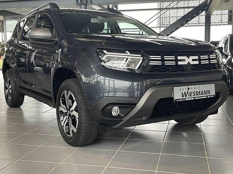 Gebraucht Dacia Duster Journey 131 PS (96 kW) 2022 Grau SUV