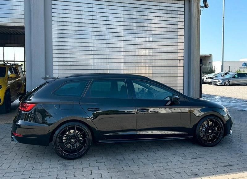 Gebraucht Seat Leon ST CUPRA 300 PS (220 kW) 2020 Schwarz Kombi