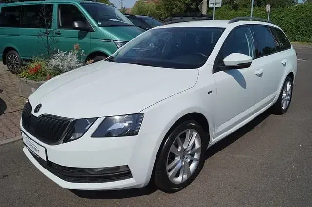 Gebraucht Skoda Octavia 116 PS (85 kW) 2018 Weiß Kombi