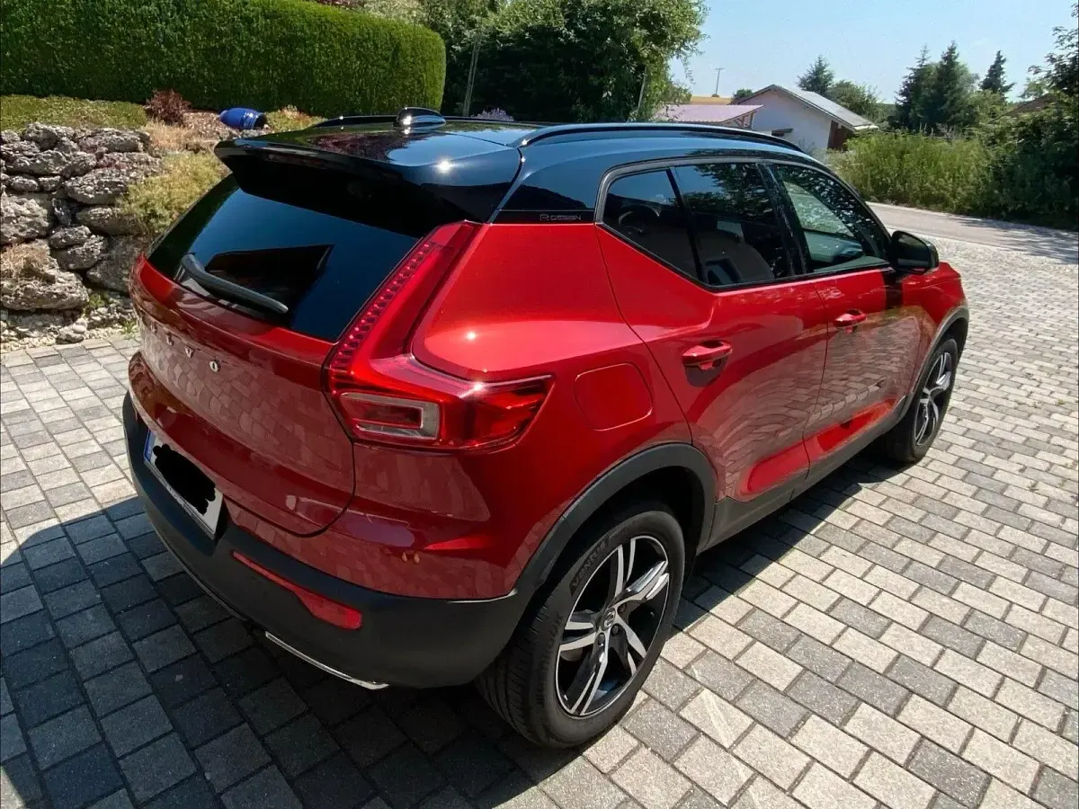 Gebraucht Volvo XC40 R-Design 190 PS (139 kW) 2019 Rot SUV