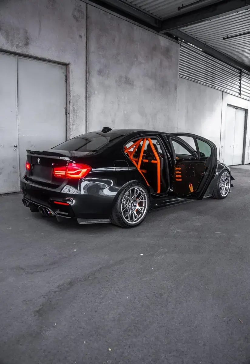 Używany BMW M3 Performance 431 KM (317 kW) 2017 Czarny Sedan/Limuzyna