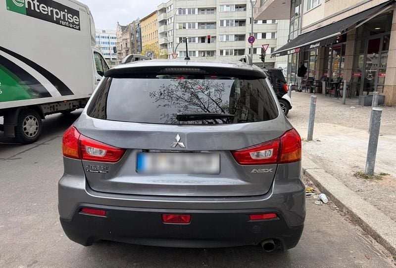 Używany Mitsubishi ASX Top 150 KM (110 kW) 2012 Szary SUV
