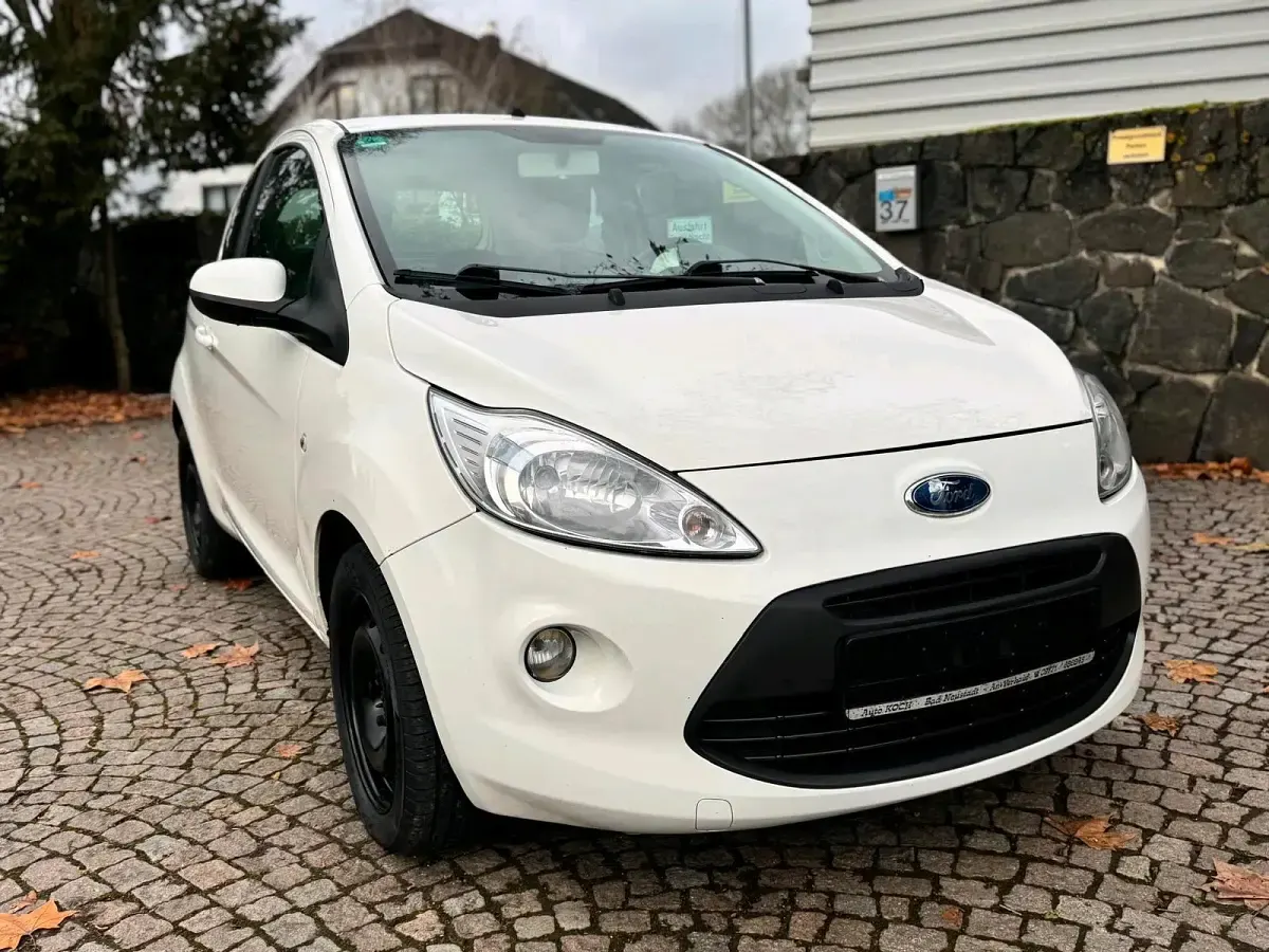 Gebraucht Ford Ka 69 PS (50 kW) 2009 Weiß Kleinwagen