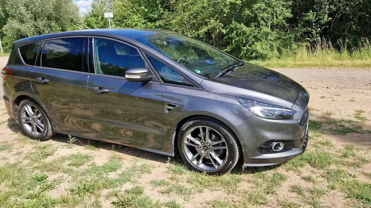 Gebraucht Ford S-MAX ST-Line 190 PS (139 kW) 2019 Grau Van / Kleinbus