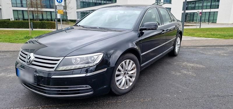 Usado VW Phaeton 245 HP (180 kW) 2014 Preto Sedan