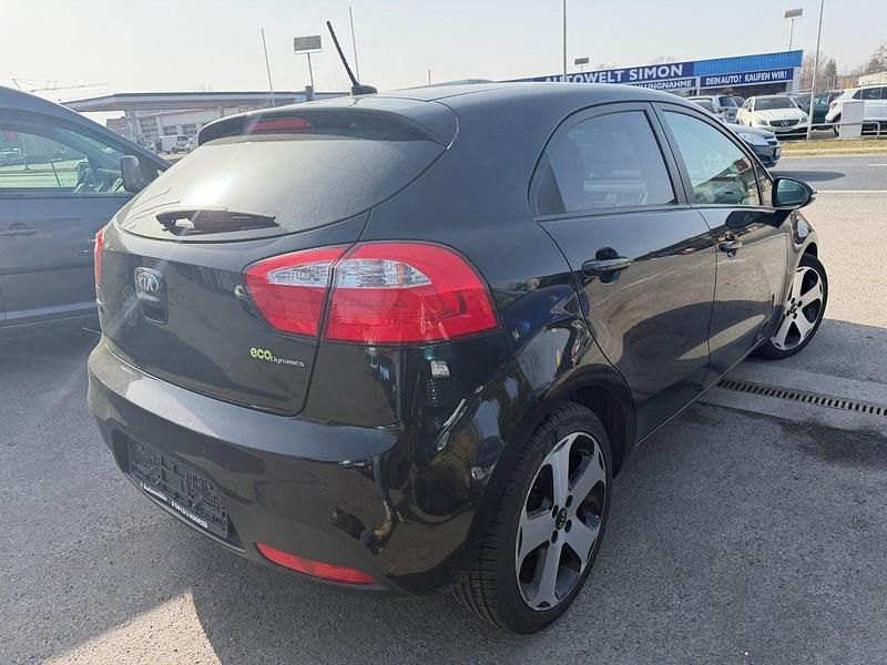 Gebraucht Kia Rio Platinum Edition 90 PS (66 kW) 2014 Schwarz Limousine