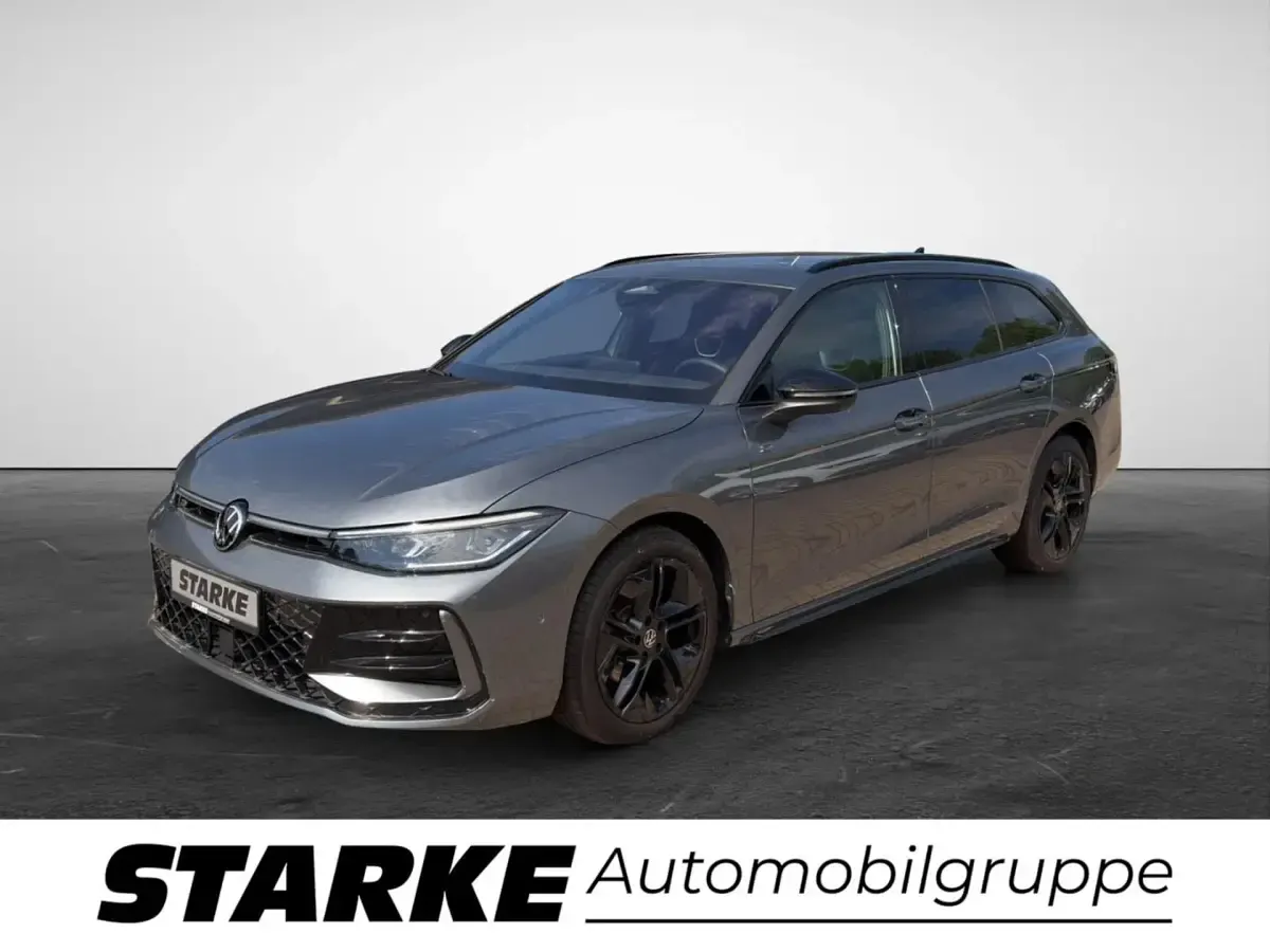Gebraucht VW Passat Style 150 PS (110 kW) 2025 Grau (diabasgrau metallic) Kombi