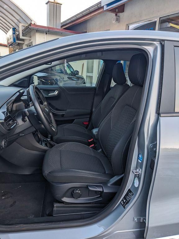 Używany Ford Puma Titanium 125 KM (91 kW) 2021 Srebrny SUV