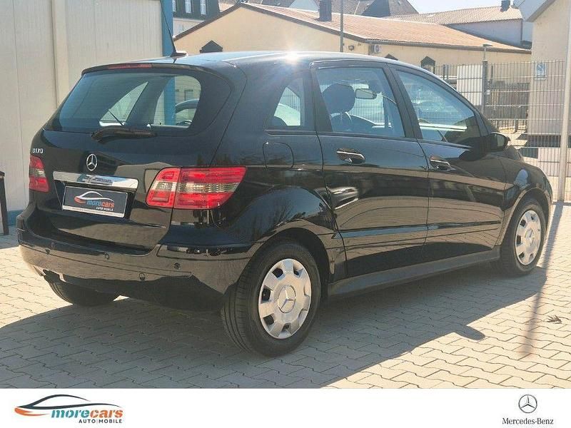Używany Mercedes B170 116 KM (85 kW) 2007 Czarny Minivan