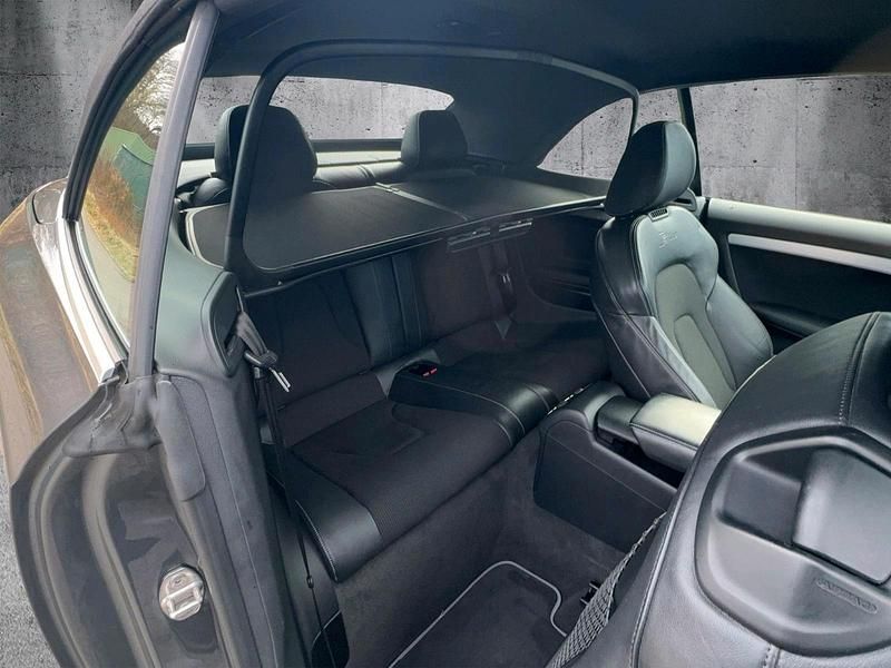 Gebraucht Audi A5 Cabriolet 177 PS (130 kW) 2015 Grau Cabrio