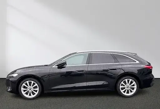Gebraucht Audi A5 Sport 204 PS (150 kW) 2025 Mythosschwarz Kombi