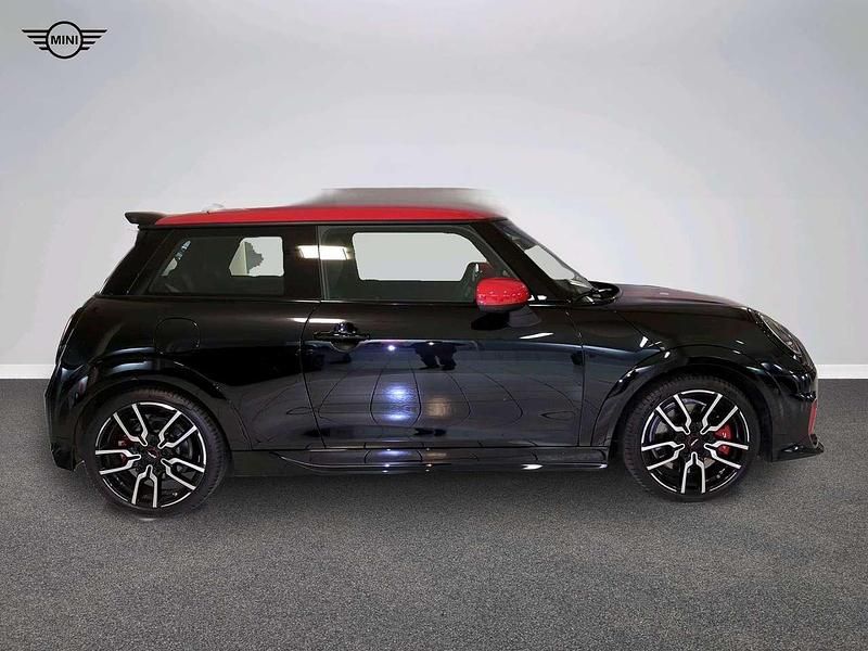 Gebraucht Mini John Cooper Works 231 PS (169 kW) 2025 Schwarz Kleinwagen
