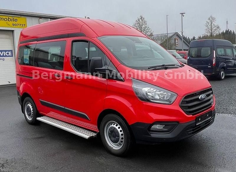 Gebraucht Ford Transit 131 PS (96 kW) 2019 Rot Van / Kleinbus