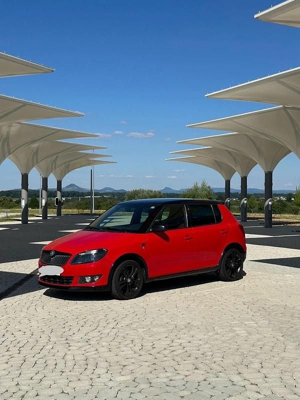 Rot Gebraucht 2014 Skoda Fabia Monte Carlo Kleinwagen | 7.199 € (Fairer Preis) - Bild 1/4