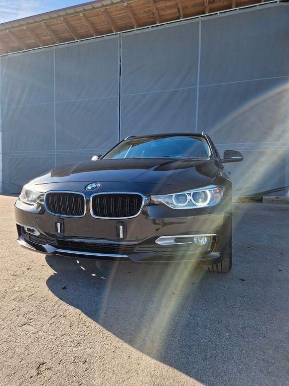 Gebraucht BMW 320 184 PS (135 kW) 2015 Schwarz Kombi
