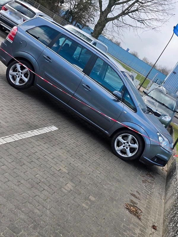 Gebraucht Opel Zafira 120 PS (88 kW) 2005 Grau Van / Kleinbus