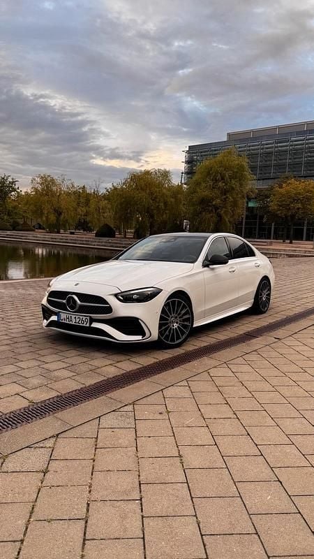 Gebraucht Mercedes C300 AMG 258 PS (189 kW) 2021 Weiß Limousine