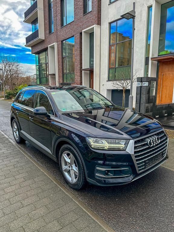 Blau Gebraucht 2016 Audi Q7 SUV | 34.500 € (Superpreis) - Bild 1/4