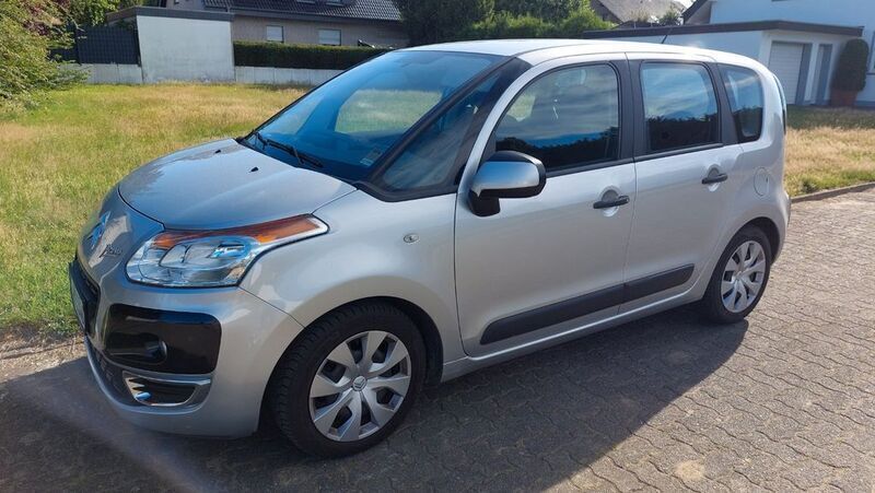 Silber Gebraucht 2010 Citroën C3 Picasso Tendance Van / Kleinbus | 4.199 € (Fairer Preis) - Bild 1/4