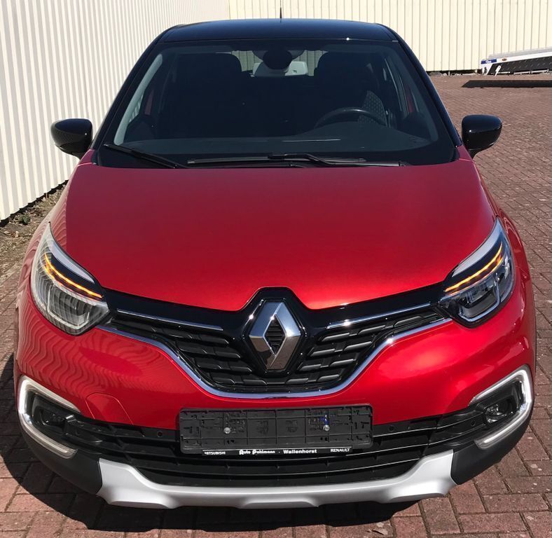 Używany Renault Captur Collection 131 KM (96 kW) 2019 Czerwony SUV