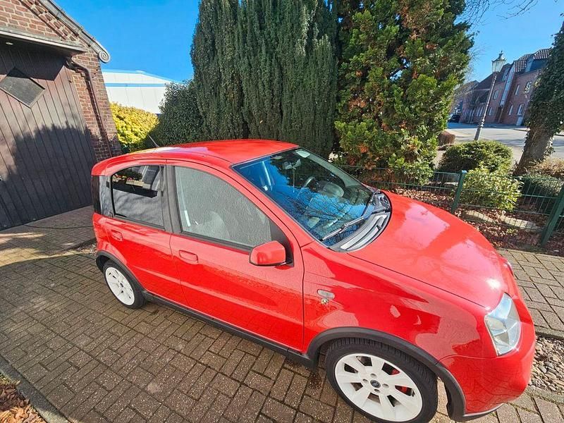 Gebraucht Fiat Panda 101 PS (74 kW) 2007 Rot Kleinwagen