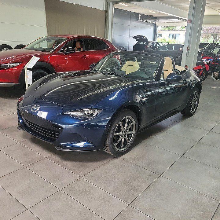 Gebraucht Mazda MX5 Kazari 132 PS (97 kW) 2024 Blau Cabrio