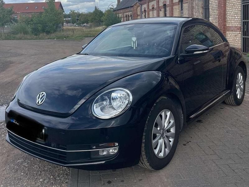 Schwarz Gebraucht 2014 VW Beetle Design Kleinwagen | 9.500 € (Guter Preis) - Bild 1/4