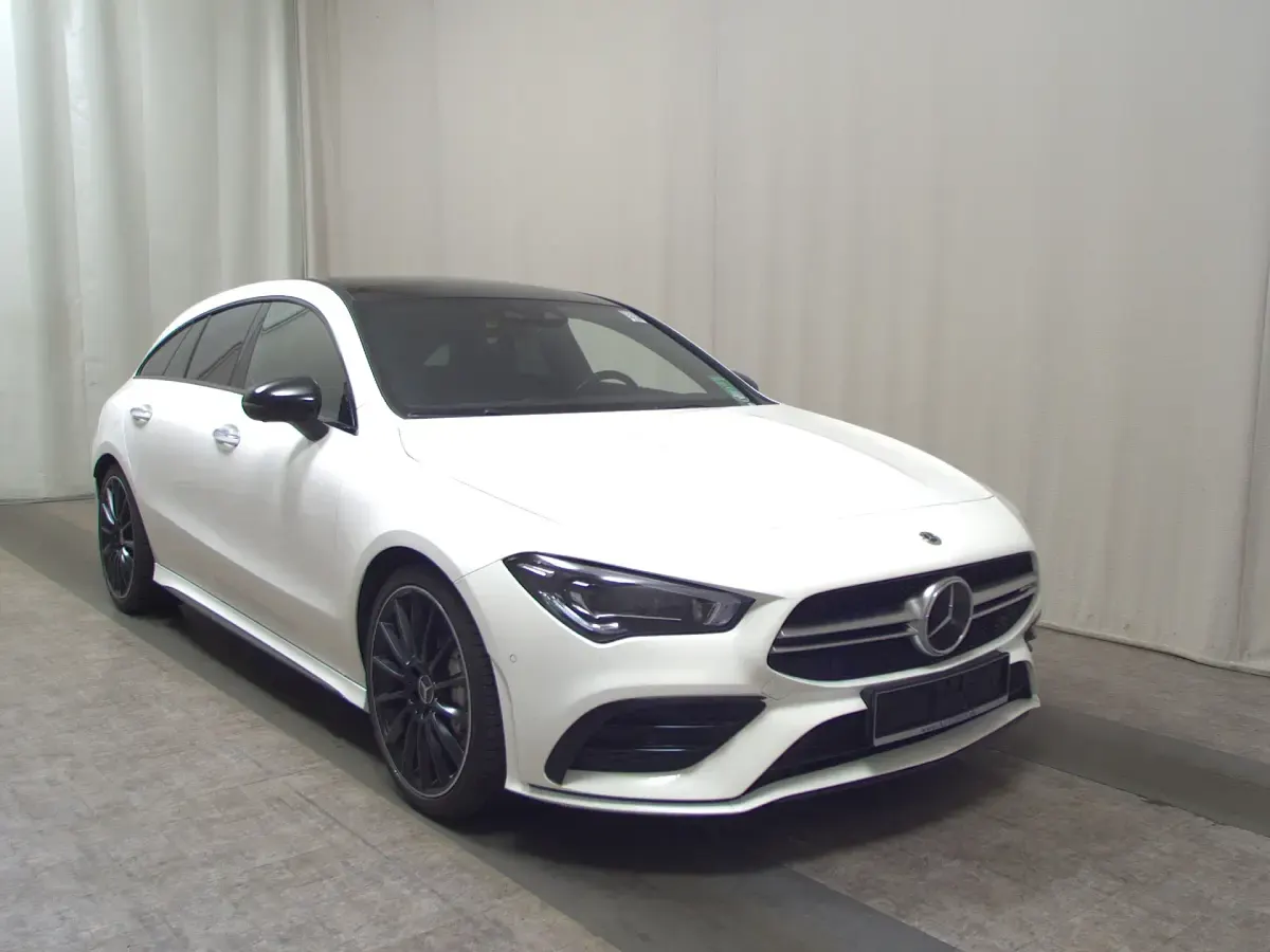 Używany Mercedes CLA35 AMG AMG 306 KM (225 kW) 2023 Biały Kombi