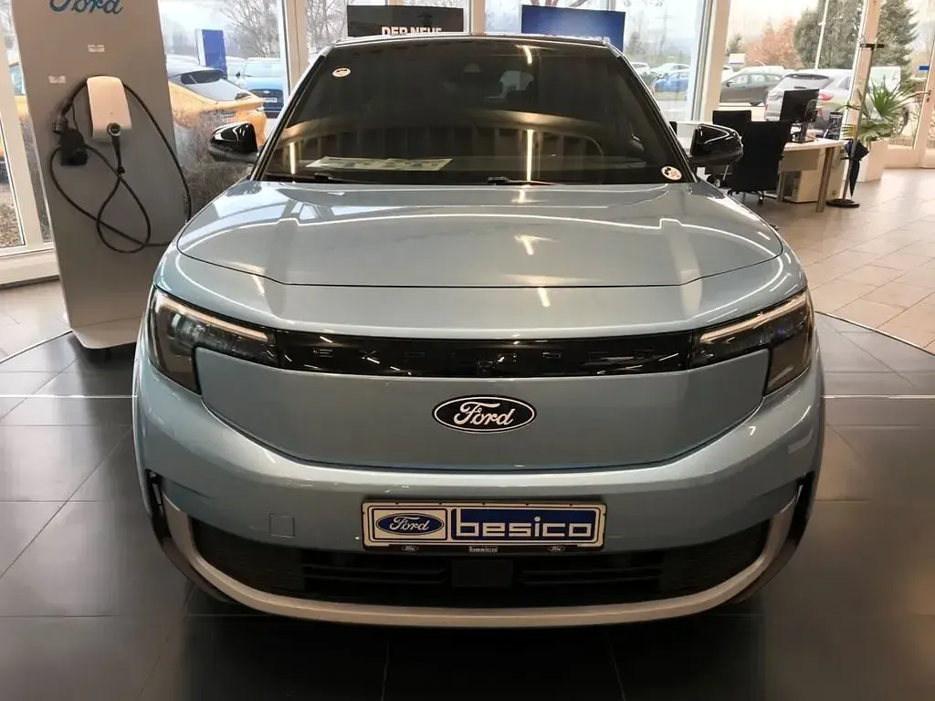 Gebraucht Ford Explorer Premium 210 kW (286 PS) 2025 Arctic blue metallic (blau) SUV