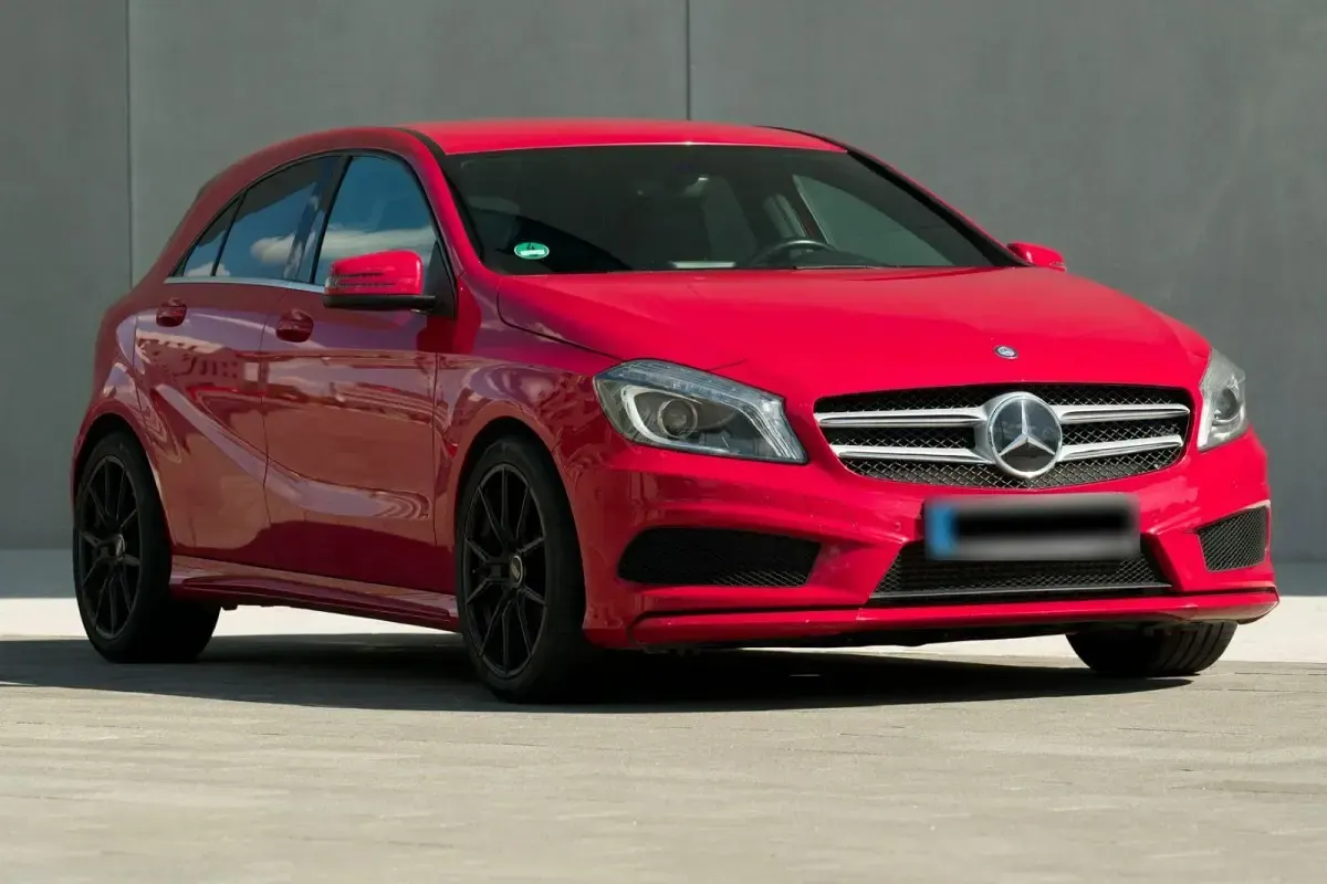 Gebraucht Mercedes A200 AMG line 136 PS (100 kW) 2014 Rot Kleinwagen
