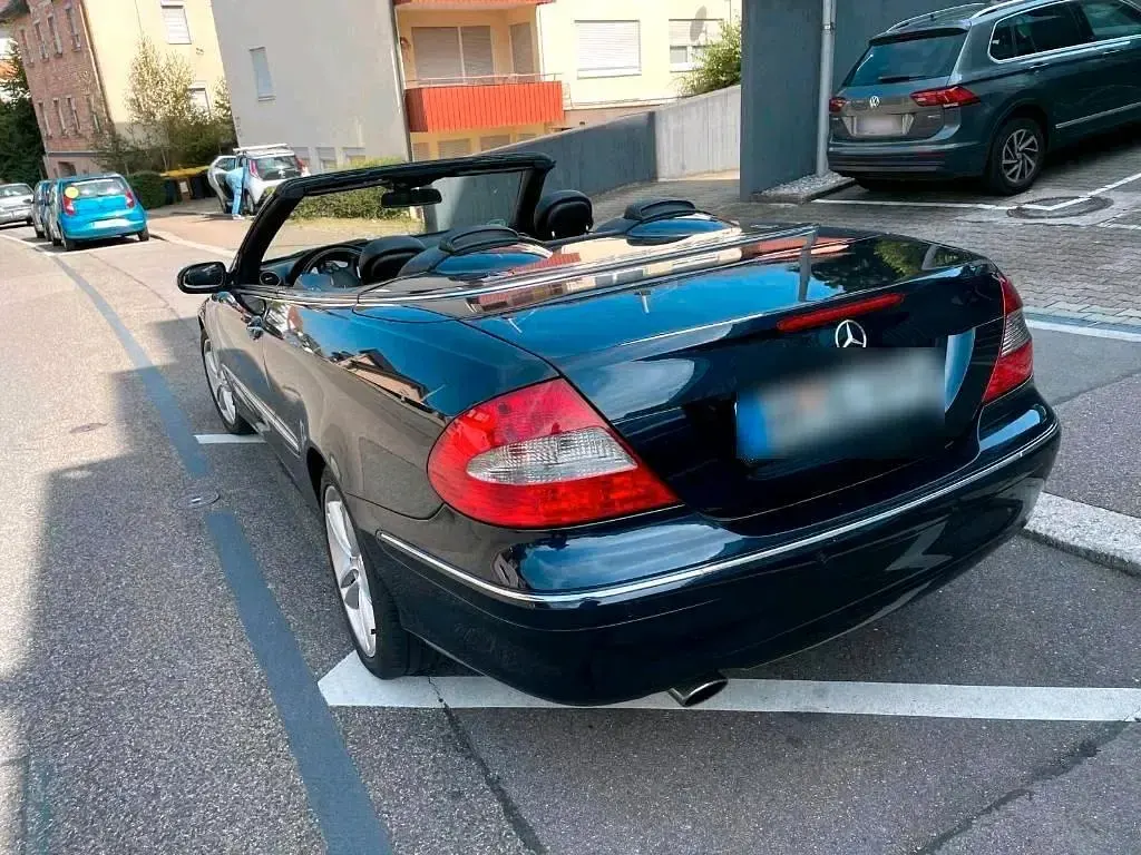 Gebraucht Mercedes CLK200 Avantgarde 163 PS (119 kW) 2006 Blau Cabrio