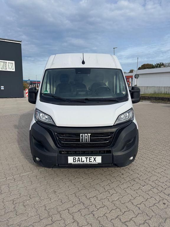 Weiß Gebraucht 2021 Fiat Ducato Van | 12.500 € (Guter Preis) - Bild 1/4