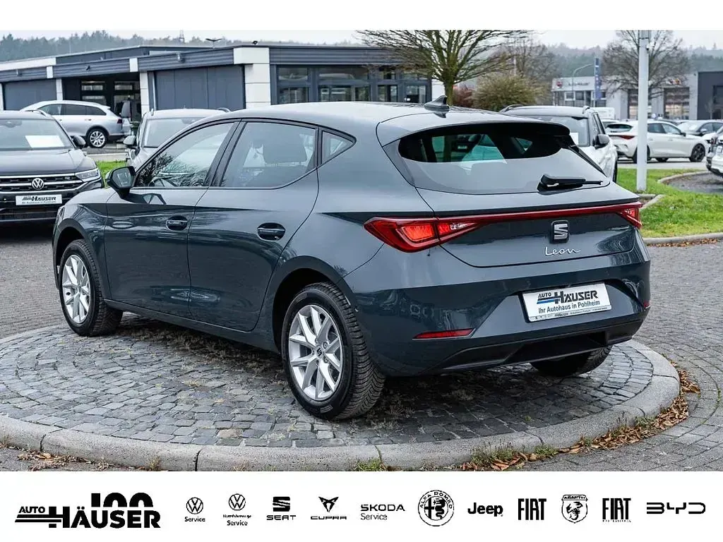 Gebraucht Seat Leon 116 PS (85 kW) 2025 Blau Limousine