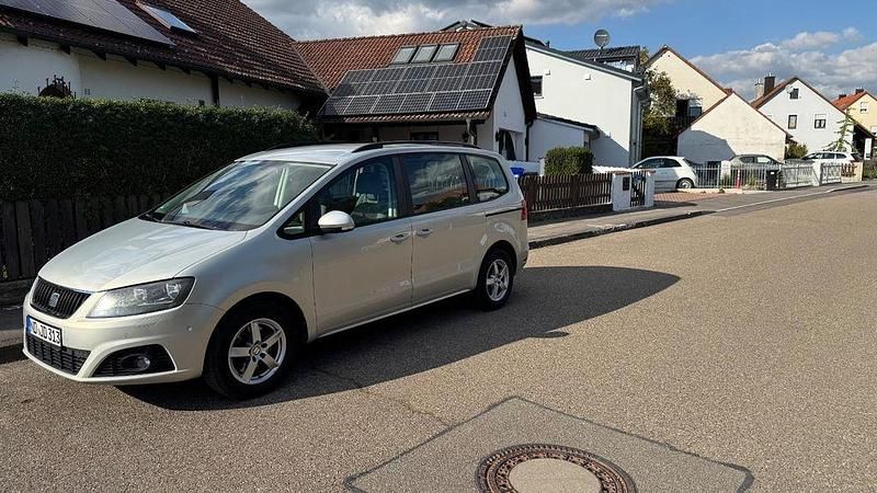 Gebraucht 2011 Seat Alhambra Ecomotive Van / Kleinbus | 4.900 € (Superpreis) - Bild 1/4