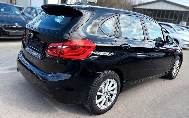 Gebraucht BMW 218 Advantage 150 PS (110 kW) 2017 Schwarz Kombi