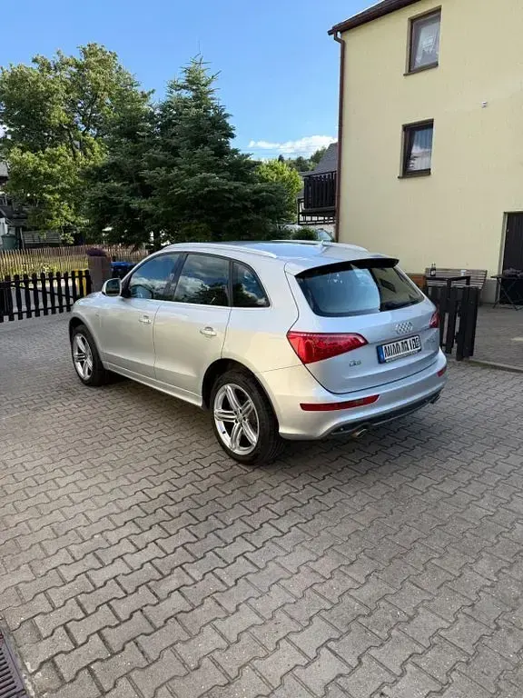 Gebraucht Audi Q5 S-Line 239 PS (175 kW) 2010 Silber SUV