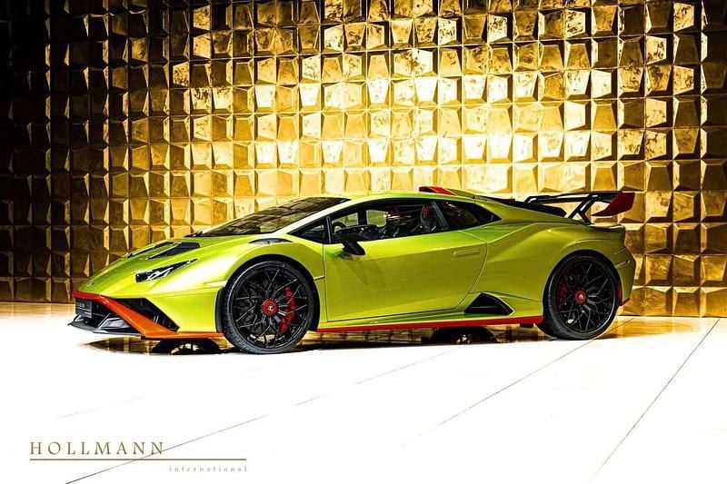 Gebraucht Lamborghini Huracán 639 PS (469 kW) 2022 Verde citrea and arancio xanto Coupé