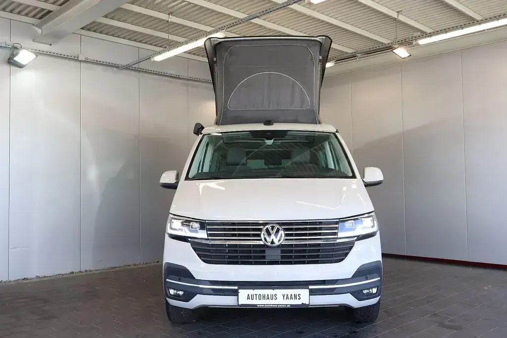 Gebraucht VW California California 150 PS (110 kW) 2023 Grau Van