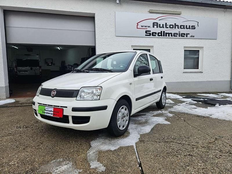 Gebraucht Fiat Panda Classica 69 PS (50 kW) 2012 Weiß Kleinwagen