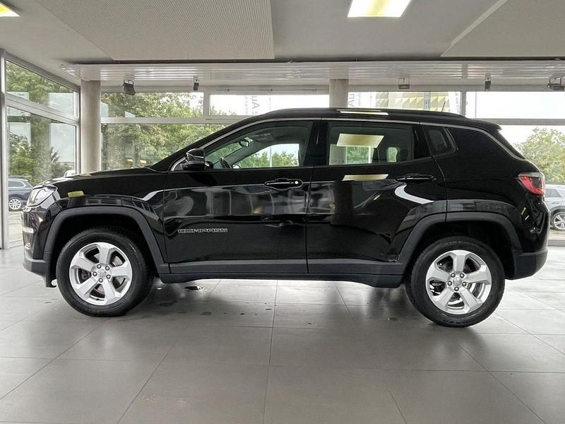 Gebraucht Jeep Compass Longitude 140 PS (102 kW) 2019 Diamond black crystal SUV