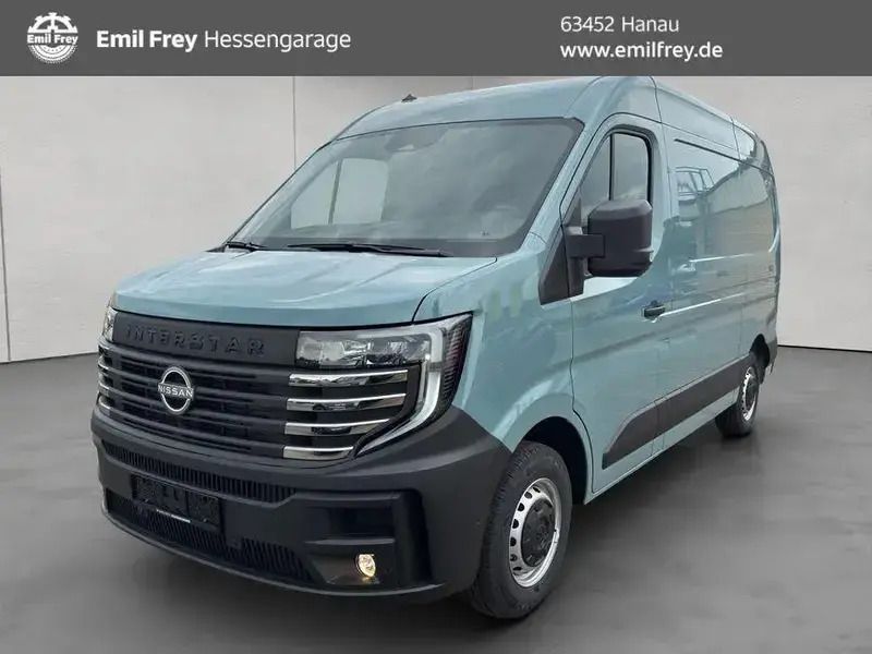 Blau Neu 2025 Nissan Interstar Van | 48.590 € (Etwas zu teuer) - Bild 1/4