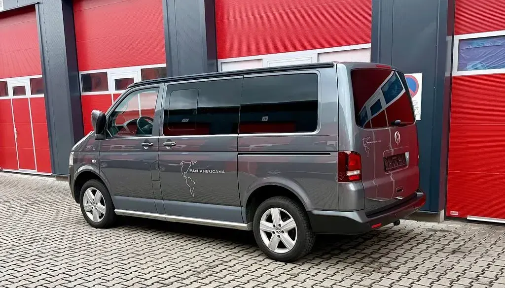 Gebraucht VW Multivan PanAmericana 179 PS (131 kW) 2012 Grau Van / Kleinbus