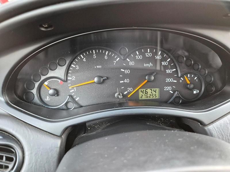 Gebraucht Ford Focus 101 PS (74 kW) 2003 Silber Kombi