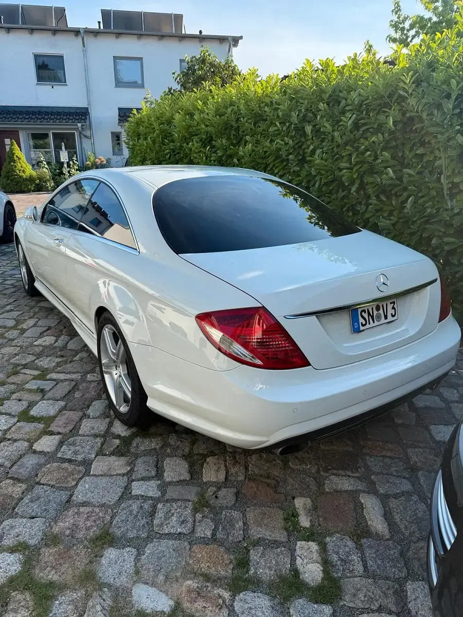 Gebraucht Mercedes CL500 387 PS (284 kW) 2010 Weiß Coupé
