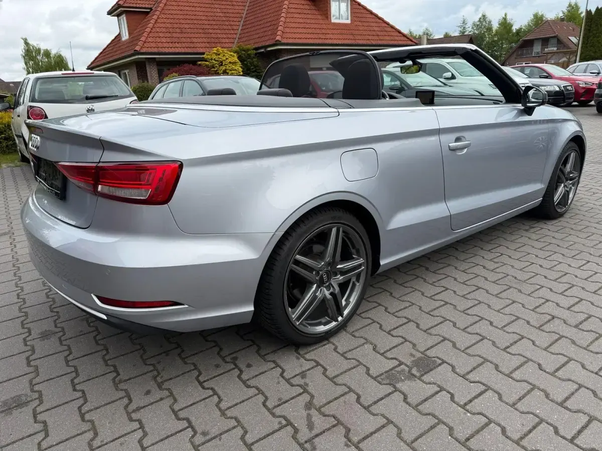 Gebraucht Audi A3 Sport 150 PS (110 kW) 2017 Silber metallic Cabrio