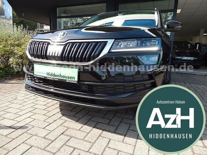 Schwarz Gebraucht 2018 Skoda Karoq Style SUV | 22.990 € (Fairer Preis) - Bild 1/4