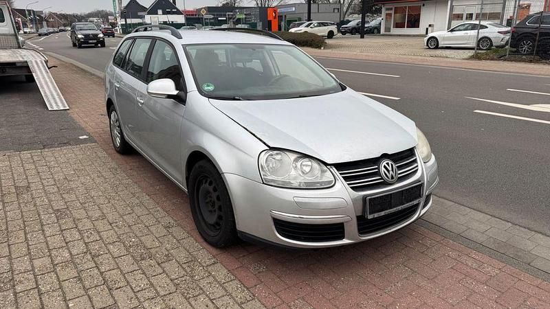 Gebraucht VW Golf V Trendline 102 PS (75 kW) 2007 Silber Kombi