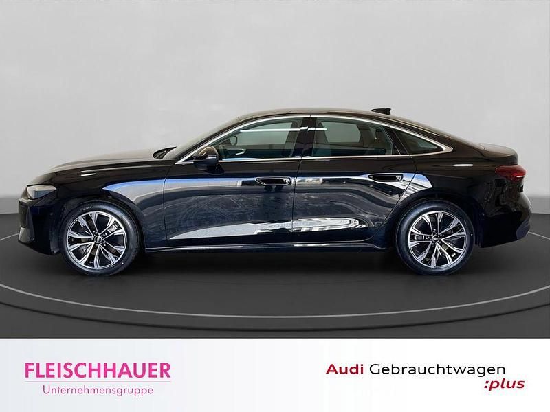 Gebraucht Audi A5 Sport 204 PS (150 kW) 2025 Mythosschwarz metallic Coupé