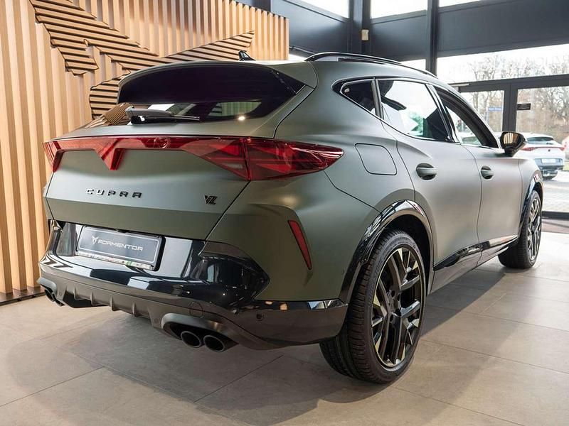 Neu Cupra Formentor VZ 333 PS (244 kW) 2026 Rio green matt SUV